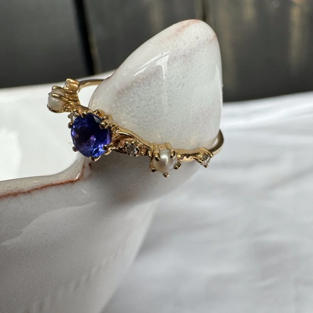 14KYG Tanzanite Diamonds Pearls Ring